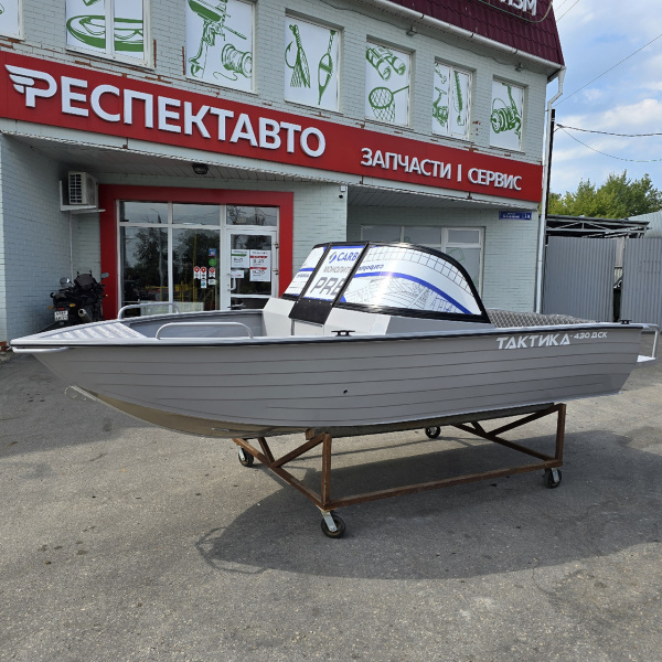 Лодка алюминиевая Тактика 430ДС Comfort