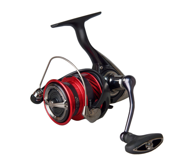 Катушка безынерционная Daiwa Ninja LT 23 2000