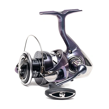 Катушка безынерционная Daiwa Regal LT 24 4000 D-CXH